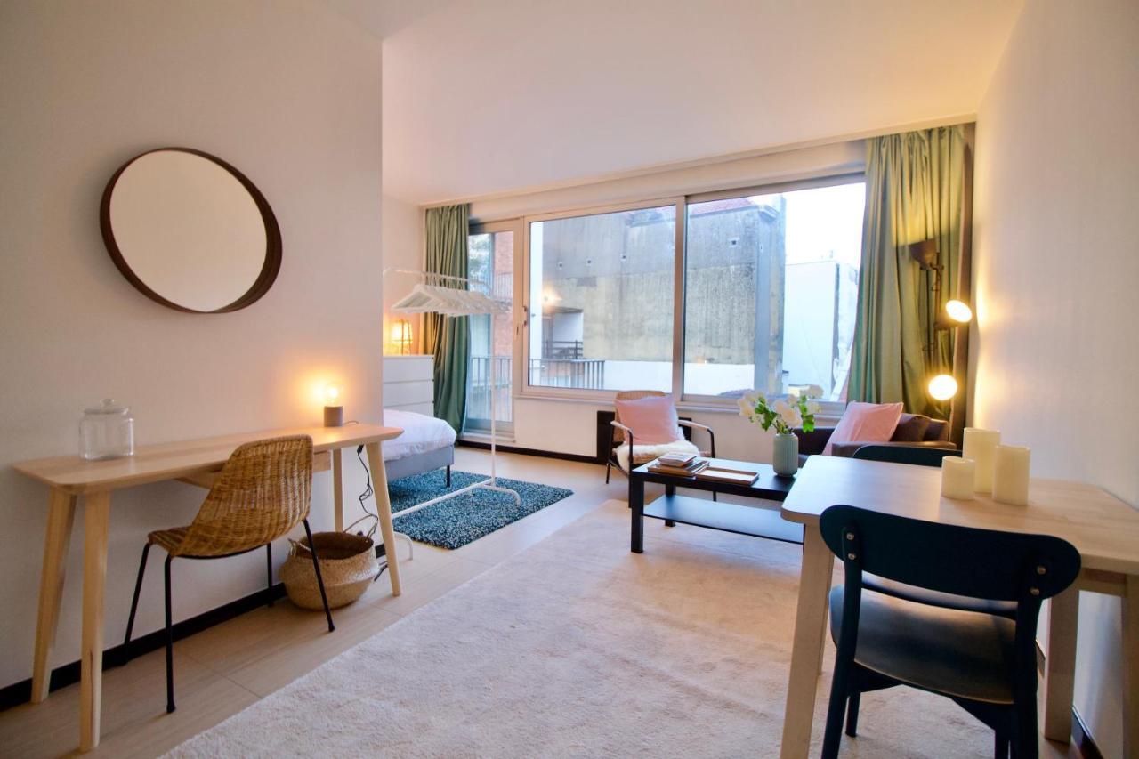 Amazing & Cosy Perfect Location 'stephanie-louise Area' Appartement *